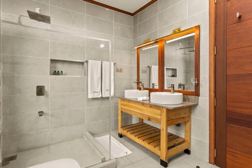 Hotel Kirimara Woodlands, Nanyuki Zewnętrze zdjęcie